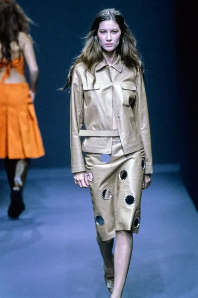 Look 44